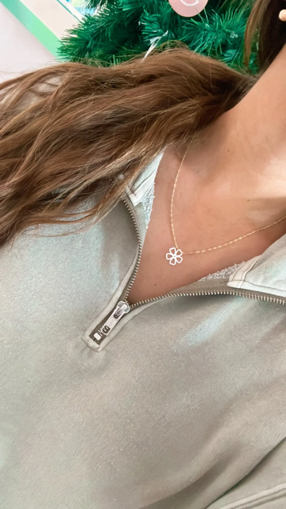 Mother of Pearl Groovy Flower Necklace sold by Mermaid & Me product image thumbnail 2