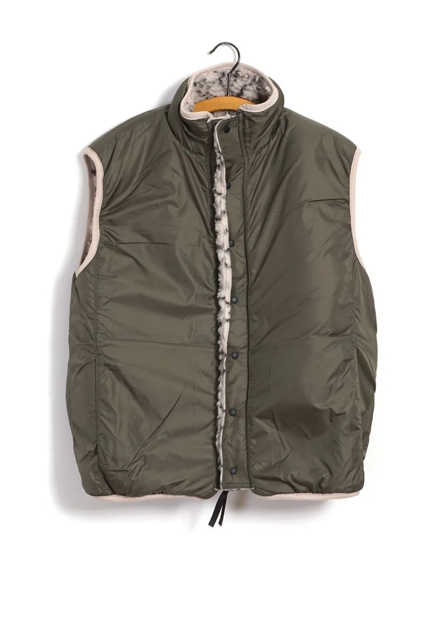 DO-GI SASHIKO | Boa Fleece Reversible Vest | Ecru sold by Hansen Garments product image thumbnail 5