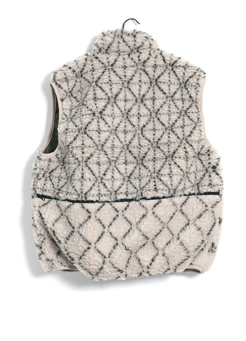 DO-GI SASHIKO | Boa Fleece Reversible Vest | Ecru sold by Hansen Garments product image thumbnail 2