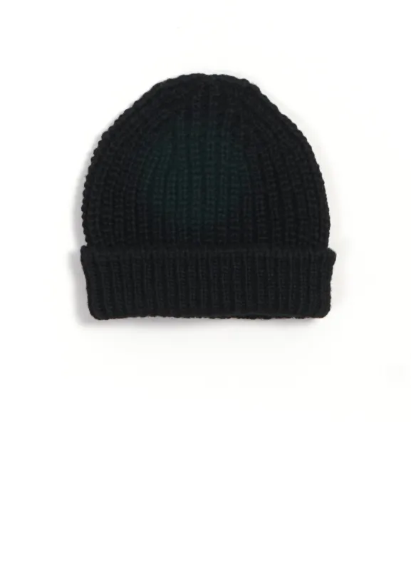 Short Wool Beanie | Black made by Cableami