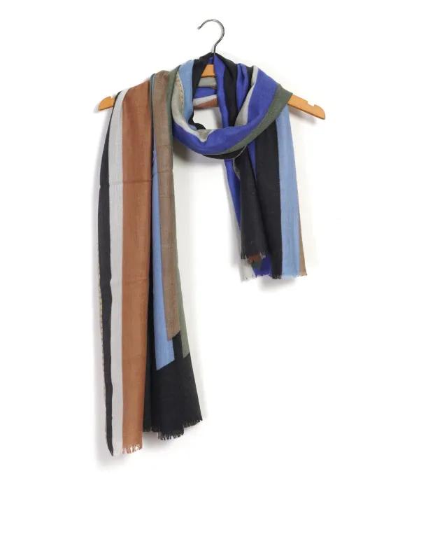 ÉTOLE | Wool & Cashmere Stole | C-Black sold by Hansen Garments