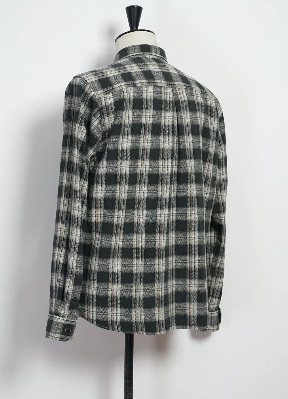 RAYMOND 30-22-2 | Loose Cut Shirt | Black Checks sold by Hansen Garments product image thumbnail 5