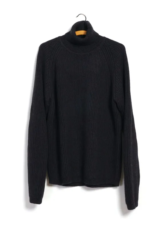PELLE | Heavy Knit Turtleneck | Night sold by Hansen Garments