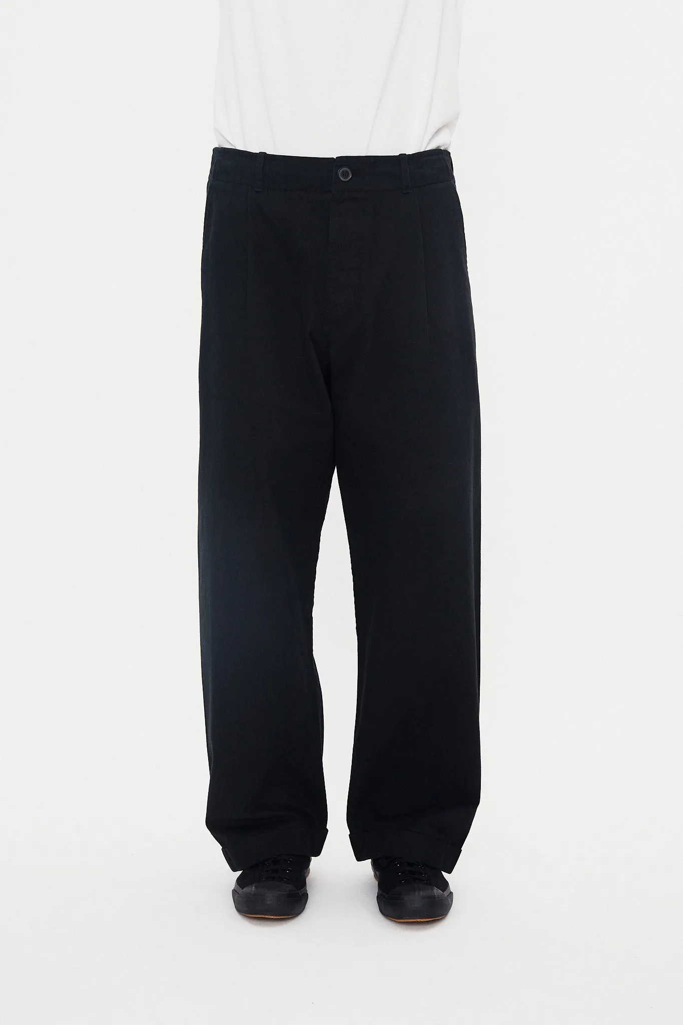 BOBBY 31-56-2 | Wide Pleated Everyday Trousers | Black sold by Hansen Garments product image thumbnail 2