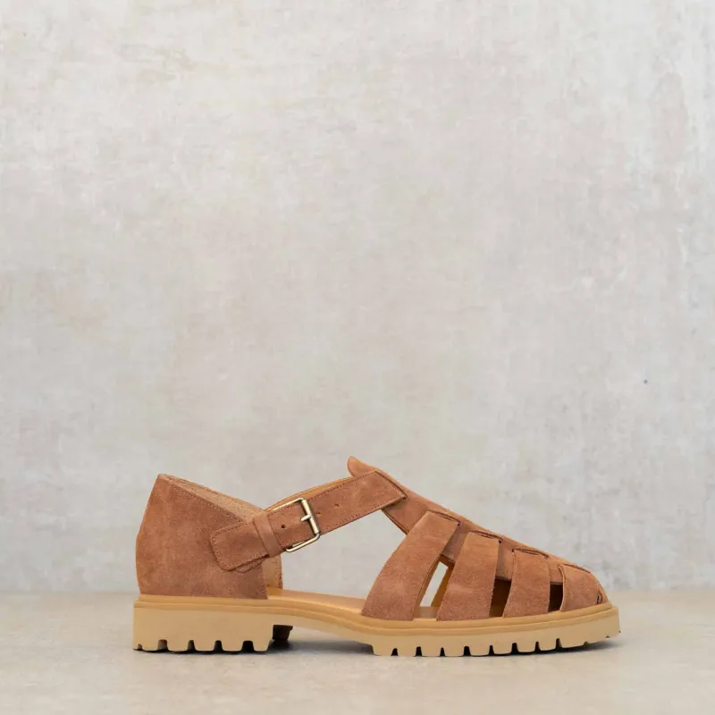 Fisherman - Sandale en daim marron sold by Max Sauveur