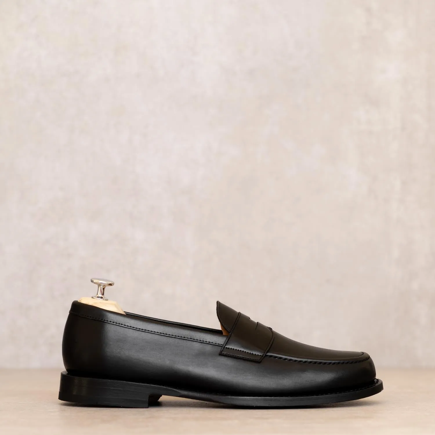 Penny Loafer - Chaussures Mocassin Cuir Noir sold by Max Sauveur