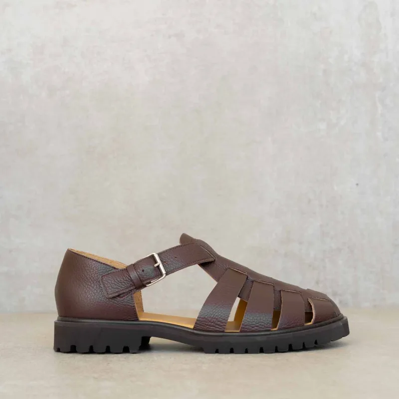 Fisherman - Sandale en cuir grainé marron foncé made by Max Sauveur