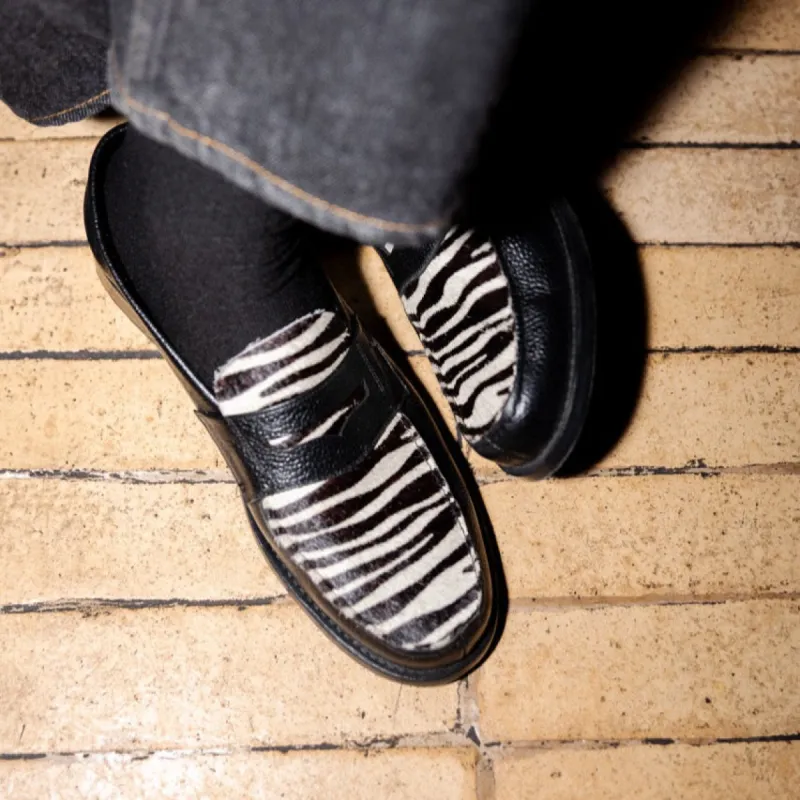Peter A. - Chaussures Mocassin Cuir Grainé Noir et Pony Zèbre made by Max Sauveur