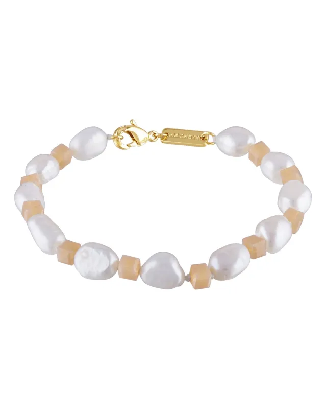 Round Pearl and Bead Bracelet sold by Machete