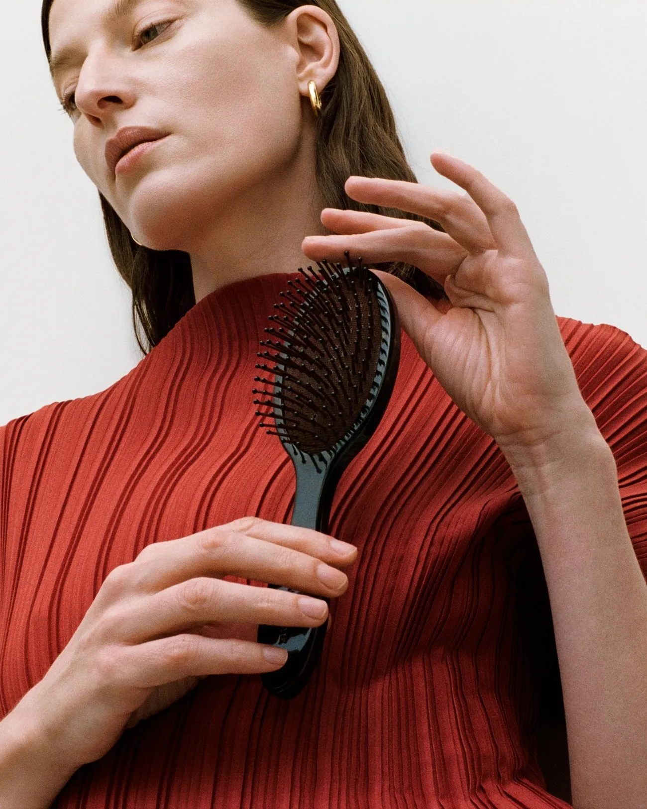 Everyday Detangling Hair Brush in Pistachio sold by Machete product image thumbnail 4