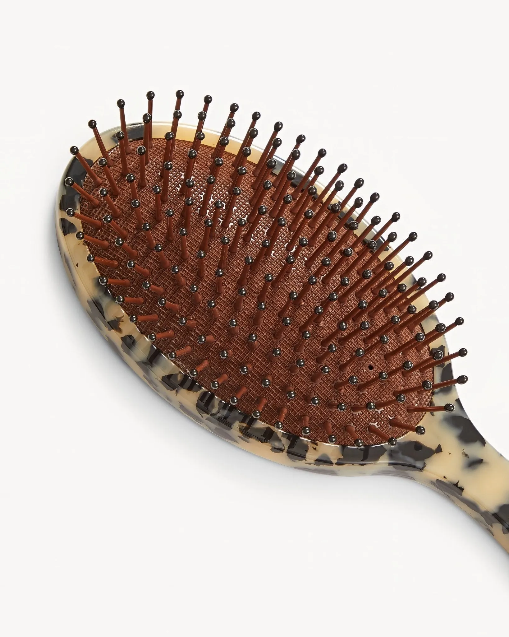 Grande Detangling Hair Brush in Blonde Tortoise sold by Machete product image thumbnail 2