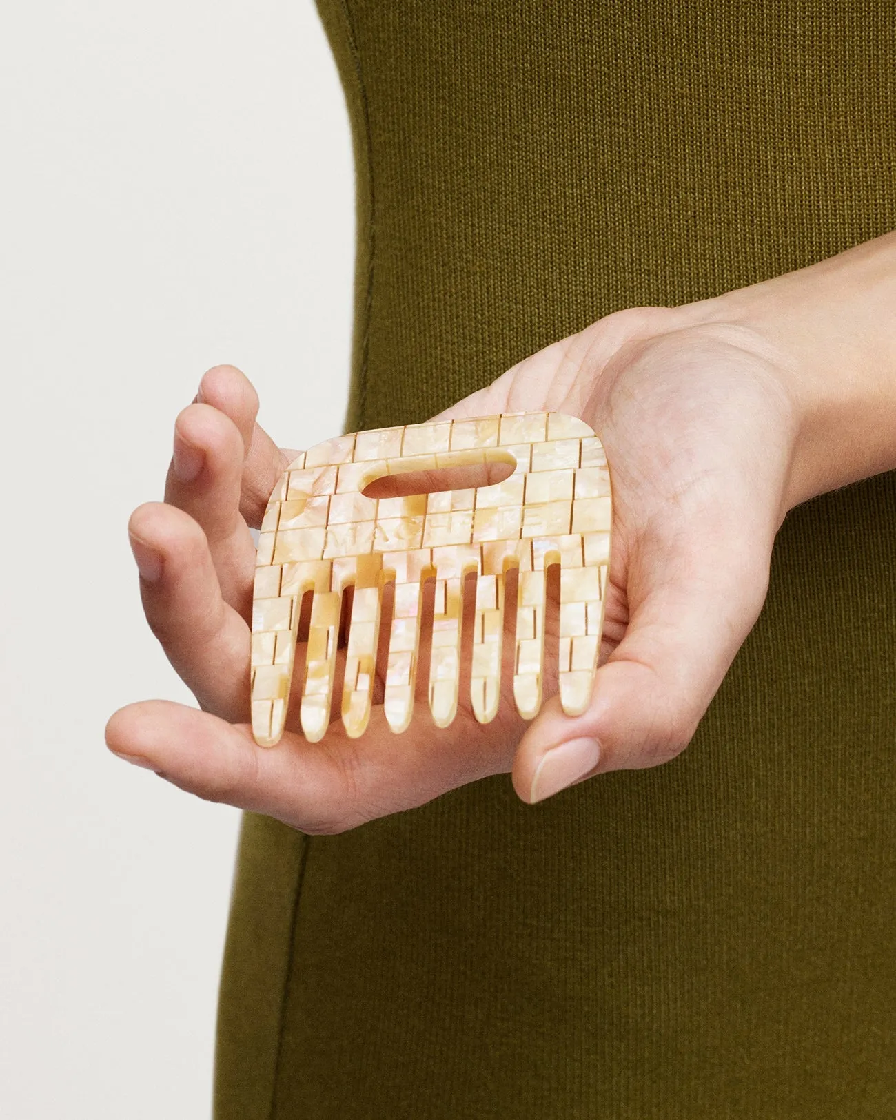 No. 4 Comb in Alabaster sold by Machete product image thumbnail 3