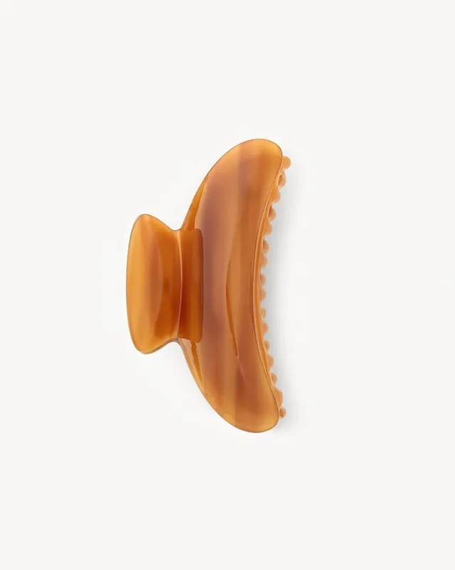 Grande Heirloom Claw in Cognac sold by Machete