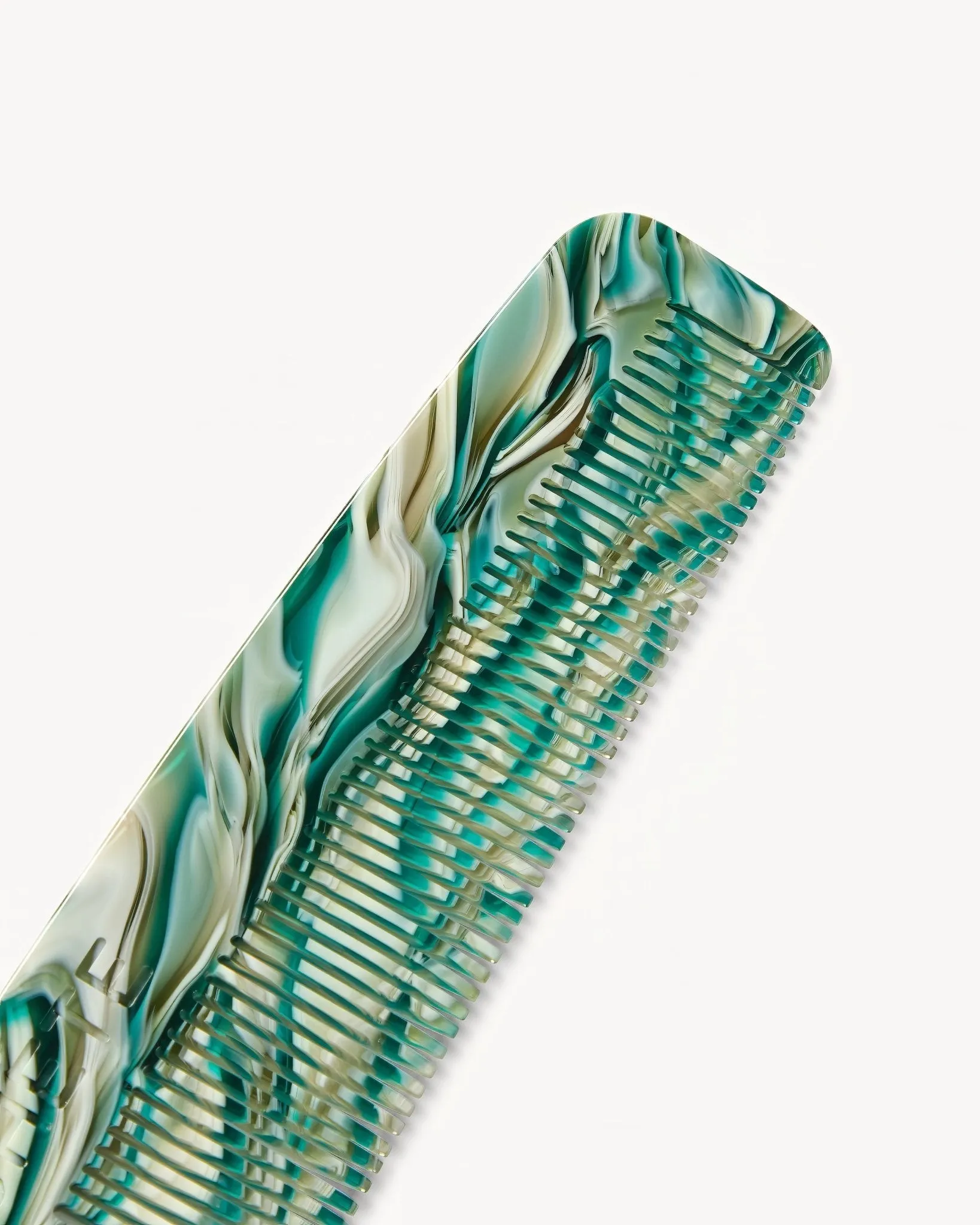 No. 1 Comb in Stromanthe sold by Machete product image thumbnail 2