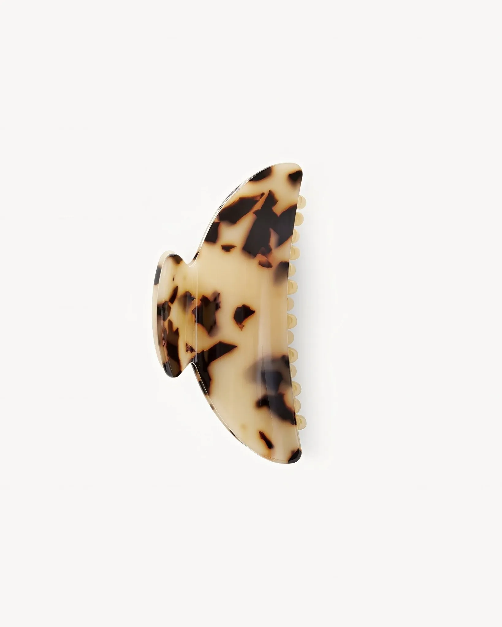 Midi Heirloom Claw in Blonde Tortoise sold by Machete