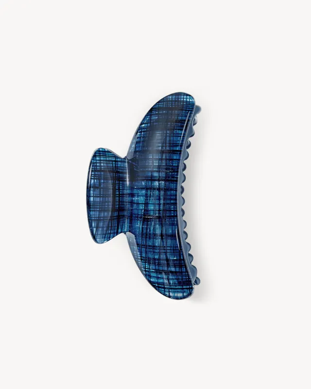 Grande Heirloom Claw in Chambray made by Machete