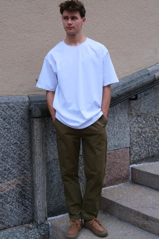 Jonathan Pants - Khaki sold by Teeshoppen