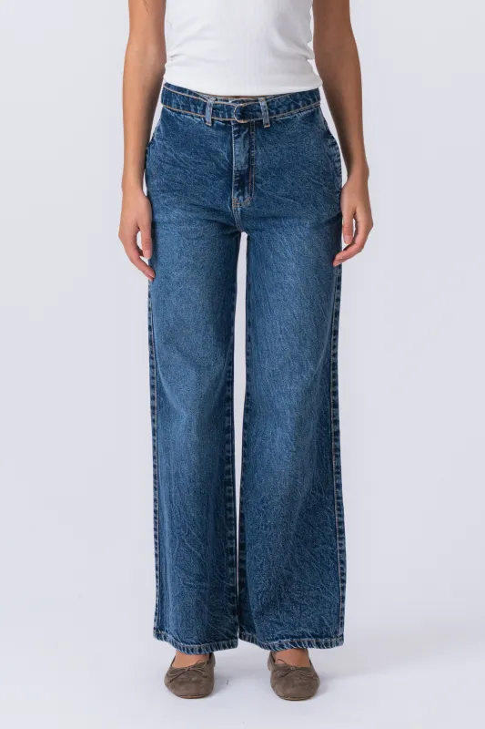 Amalia Jeans - Mellemblå sold by Teeshoppen