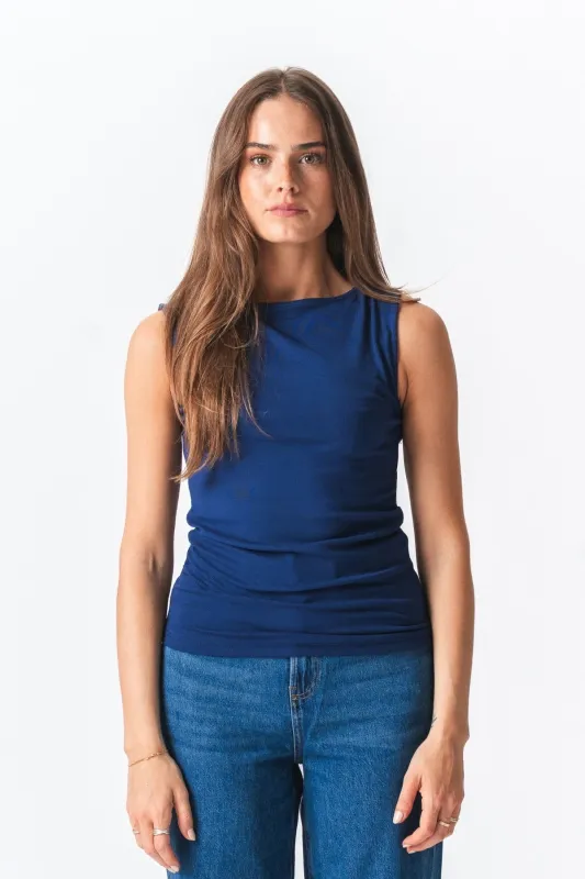 Ellie Top - Navy sold by Teeshoppen