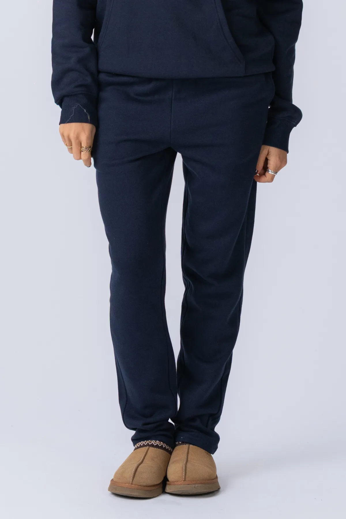 Essential Sweatpants - Navy sold by Teeshoppen