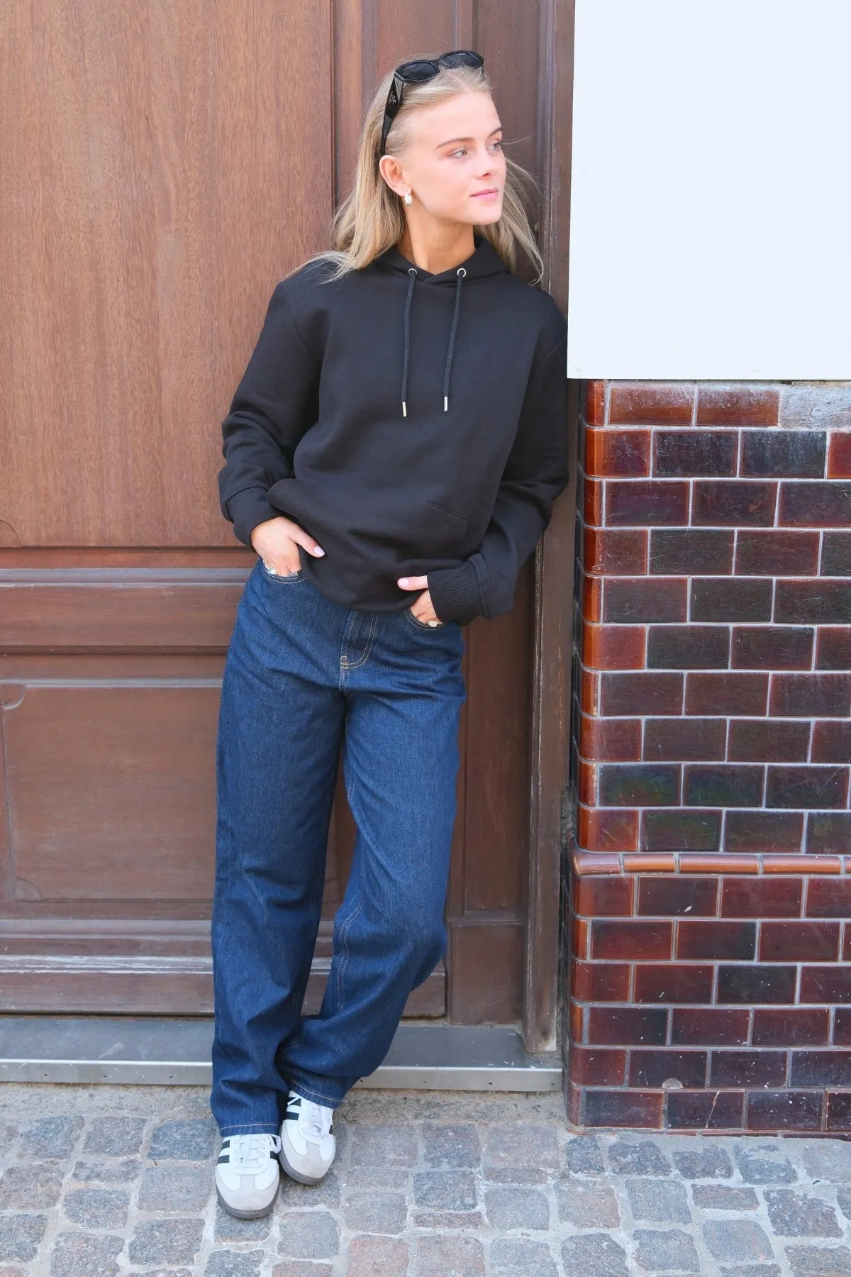 Sweatshirt Hoodie - Sort sold by Teeshoppen product image thumbnail 2