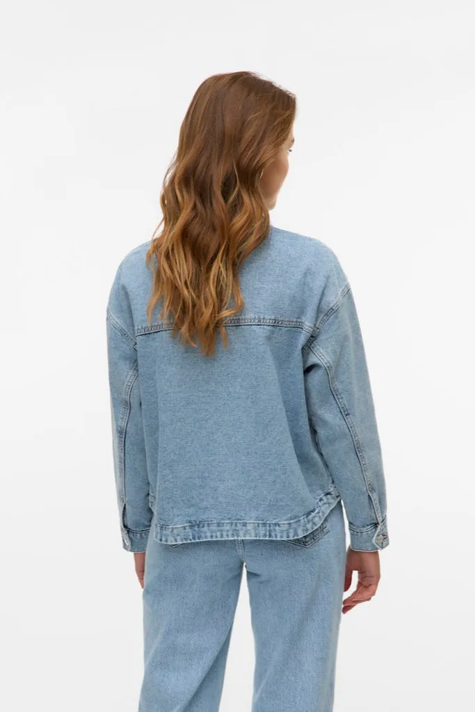 Jamie Denim Shacket - Lys Blå Denim sold by Teeshoppen product image thumbnail 4