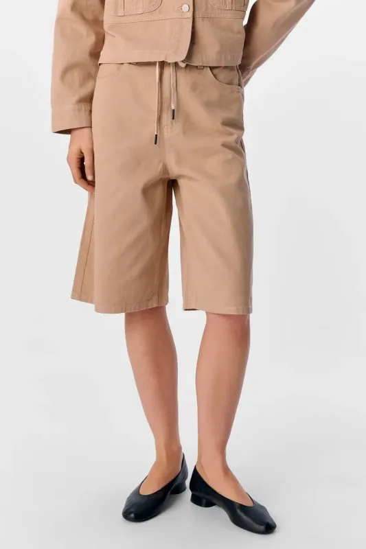 Avery Bermuda Jeans - Sandskal sold by Teeshoppen