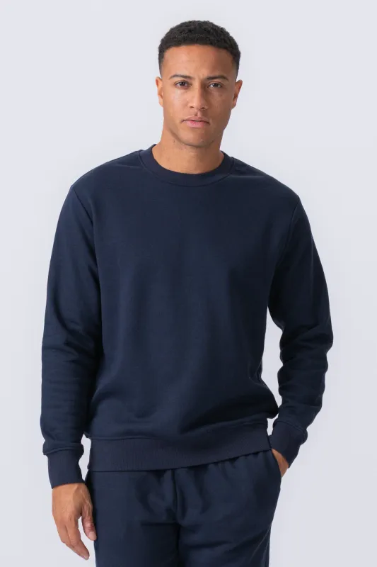 Essential Crewneck - Marineblå made by Teeshoppen