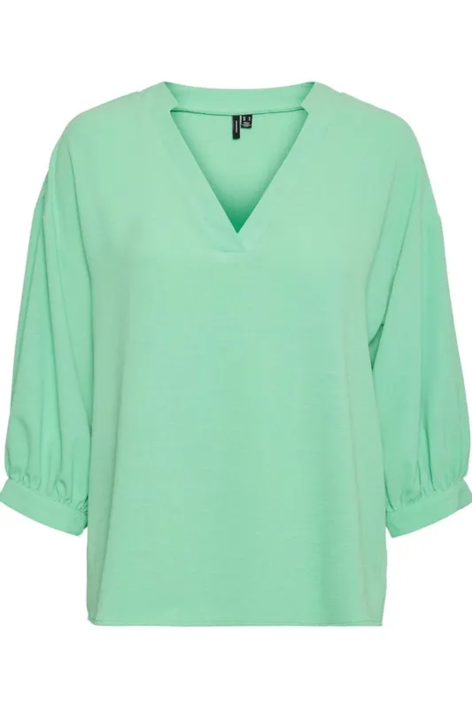 Unye V-hals Top - Grøn sold by Teeshoppen