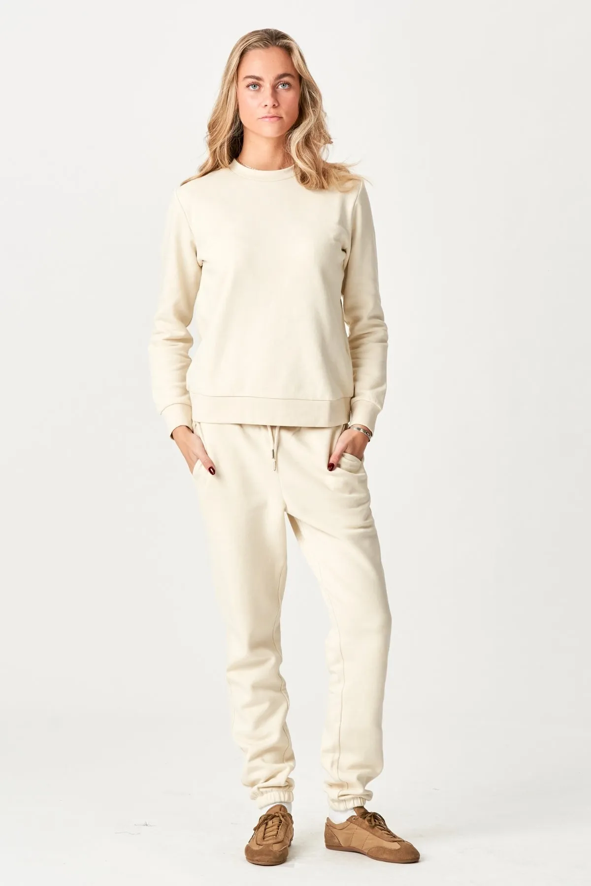 Basic Sweatpants - Lys Beige sold by Teeshoppen product image thumbnail 3