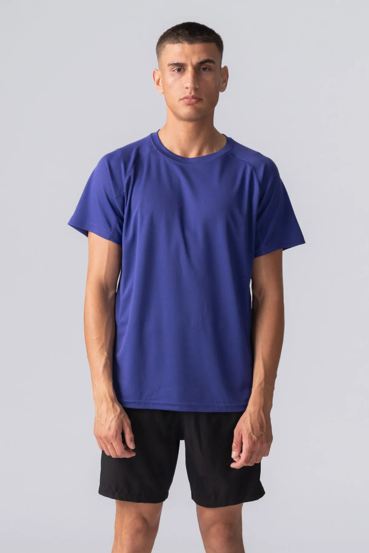 Trænings T-shirt - Lilla sold by Teeshoppen