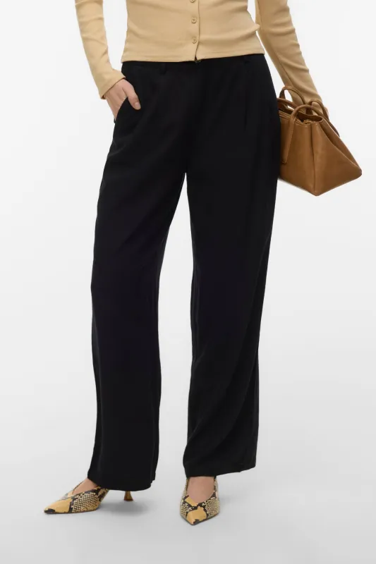 Mymilo Nila Mw Dad Pants - Sort made by Vero Moda