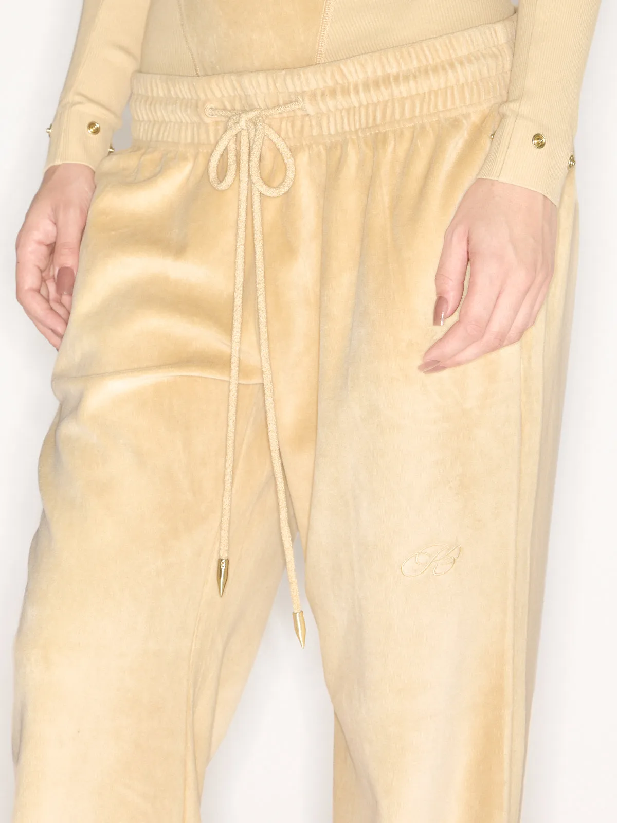 Paris Sweatpants Blonde sold by KNWLS product image thumbnail 4