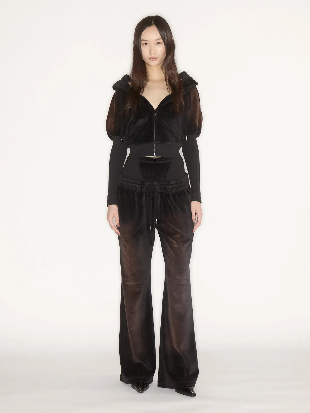 Paris Sweatpants Dark sold by KNWLS