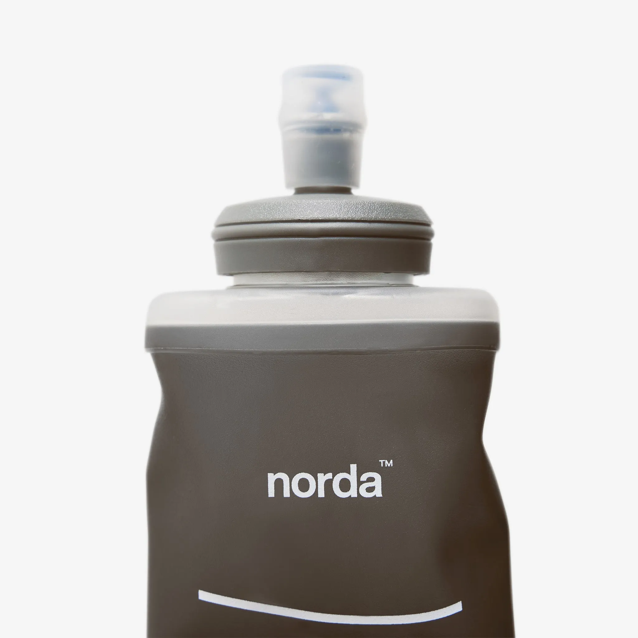 SoftFlask WMX 500ml - U - Smoky Quartz sold by Norda product image thumbnail 3