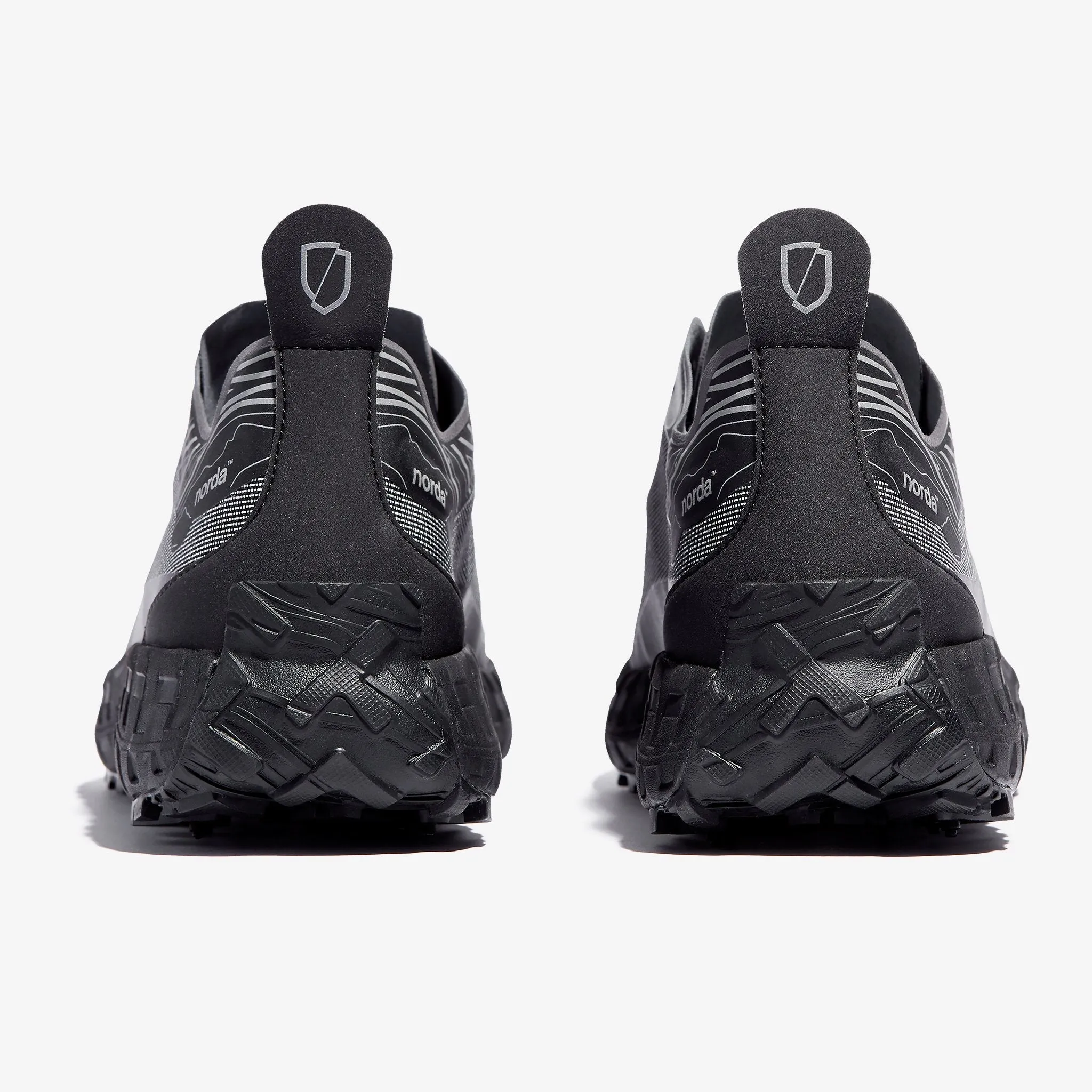 001 G+ Spike - W - Black sold by Norda product image thumbnail 3