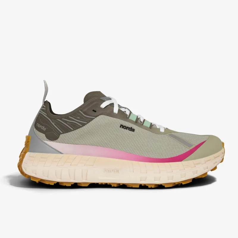 001A - M - Sky made by Norda