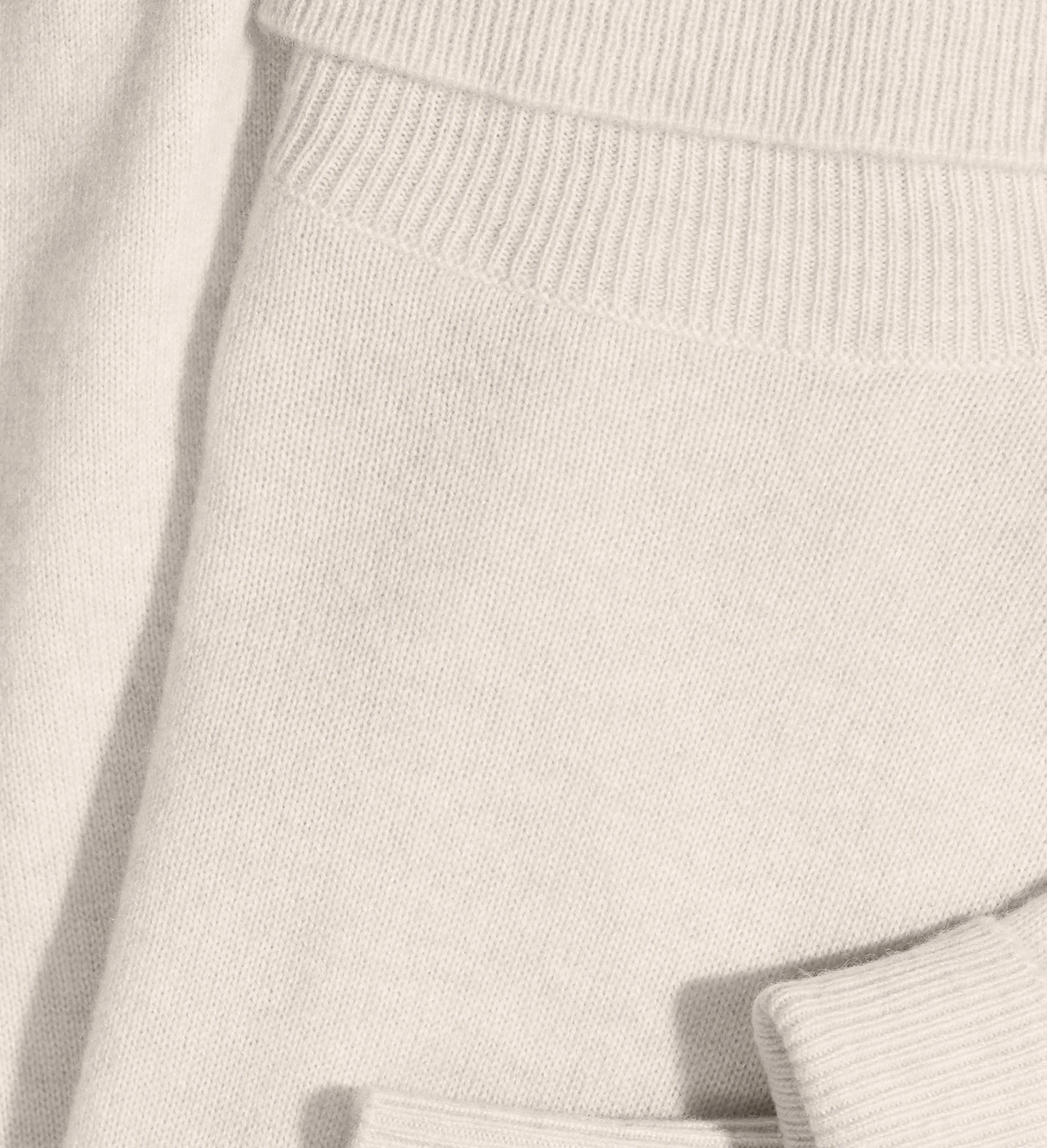 The Cashmere Turtleneck Basic Sweater sold by State Cashmere product image thumbnail 3