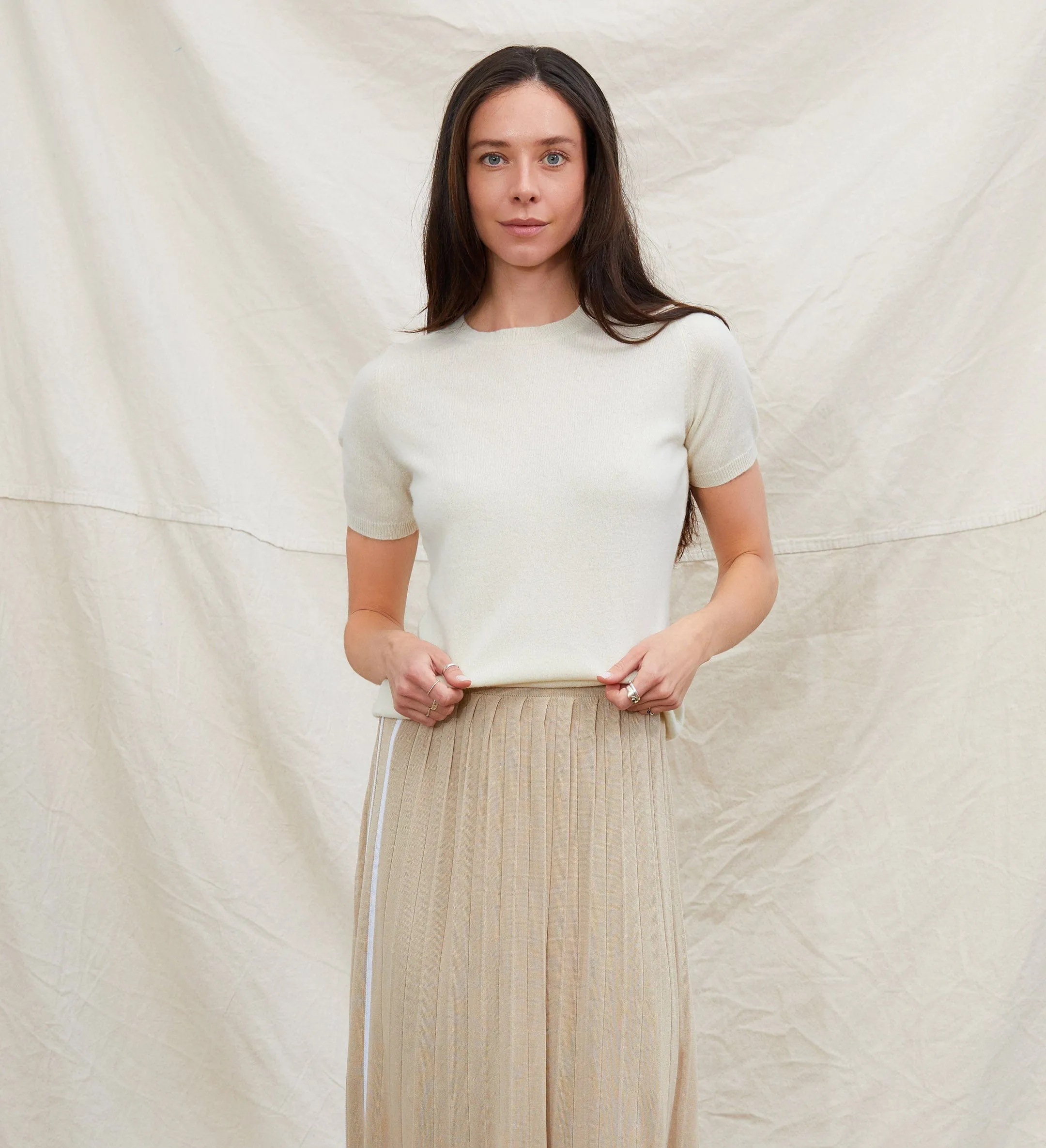 The Crewneck Short Sleeve Cashmere Sweater sold by State Cashmere product image thumbnail 5