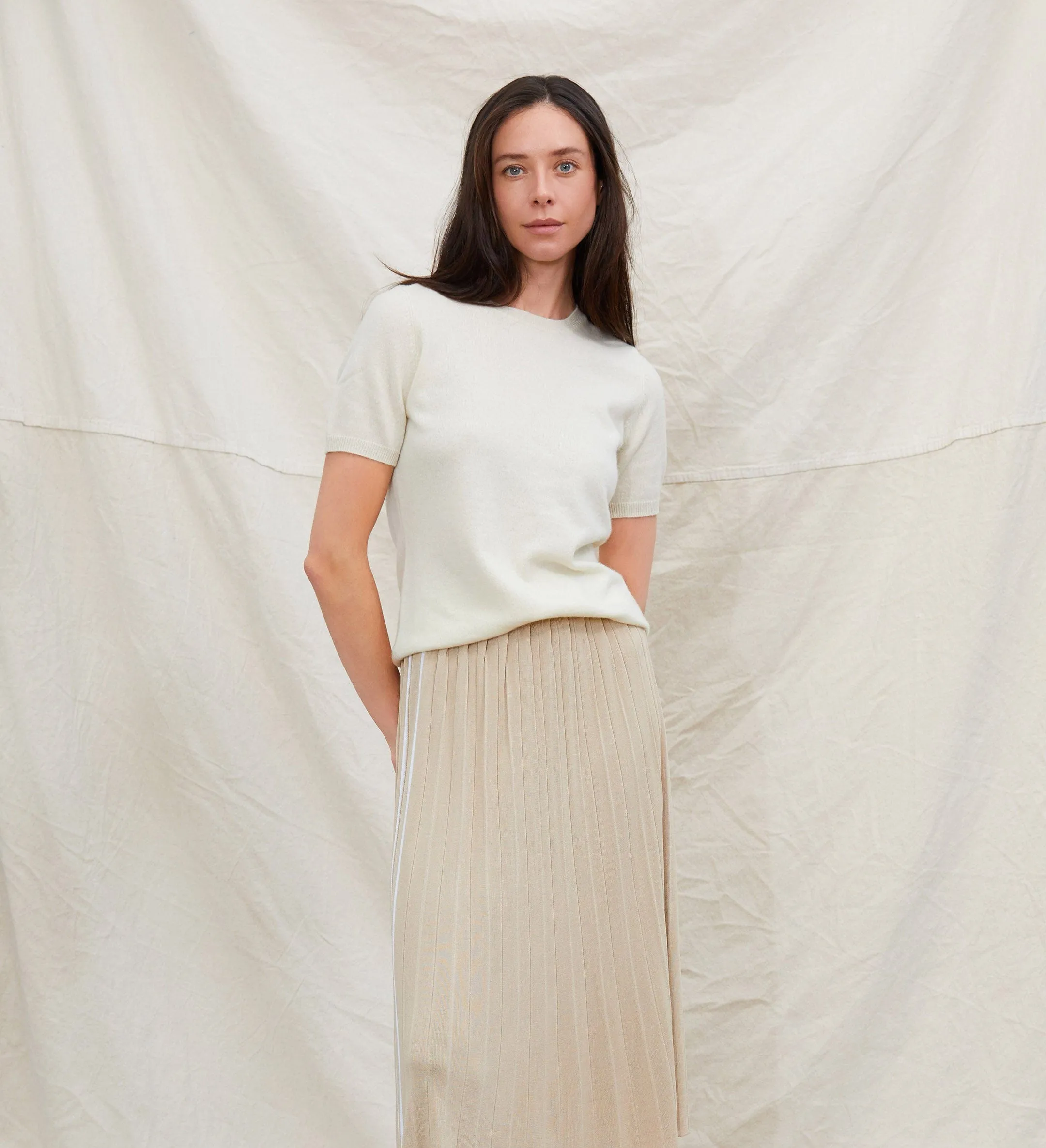 The Crewneck Short Sleeve Cashmere Sweater sold by State Cashmere product image thumbnail 4