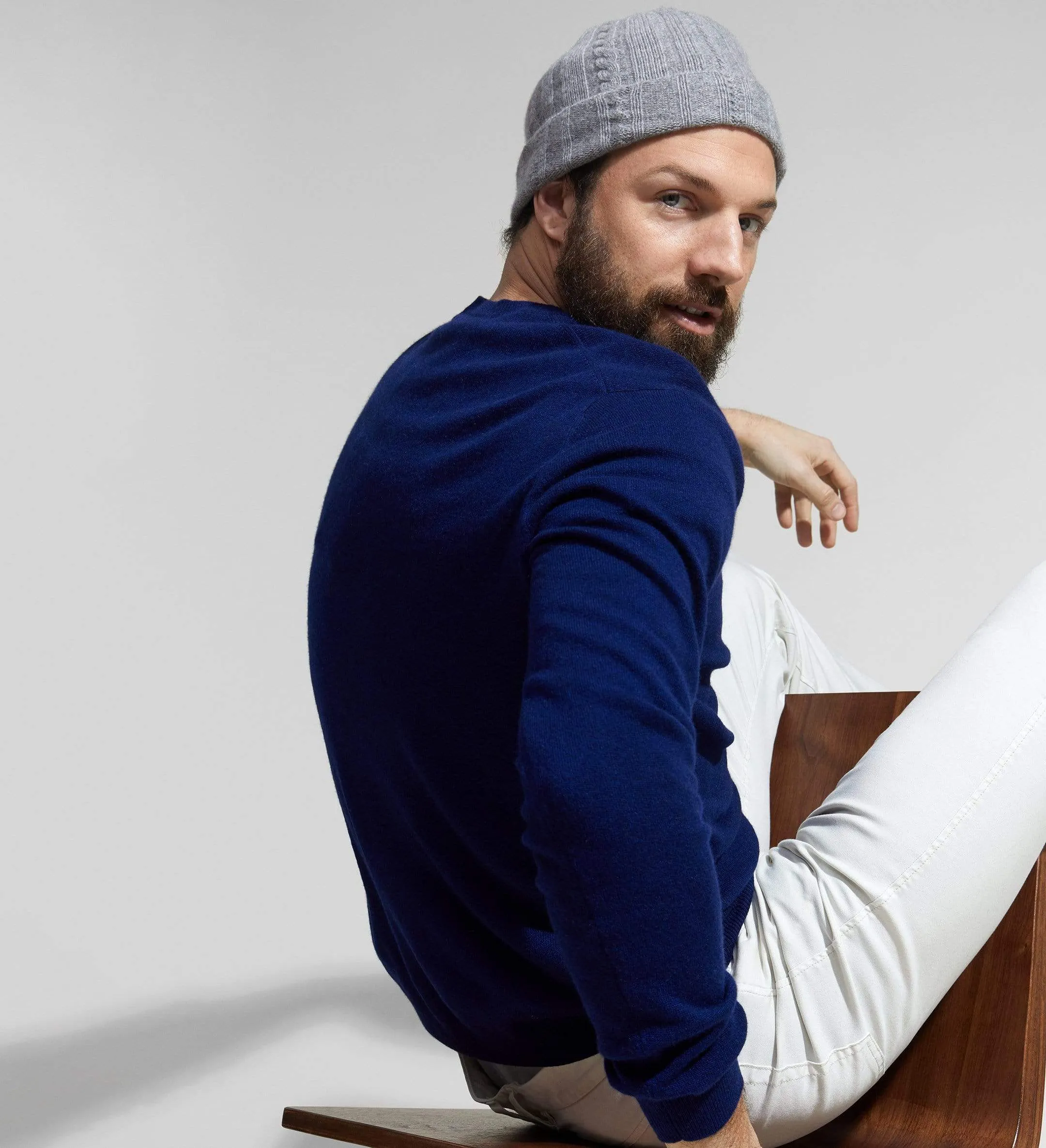 The Men's Basic V-Neck Cashmere Sweater sold by State Cashmere product image thumbnail 3