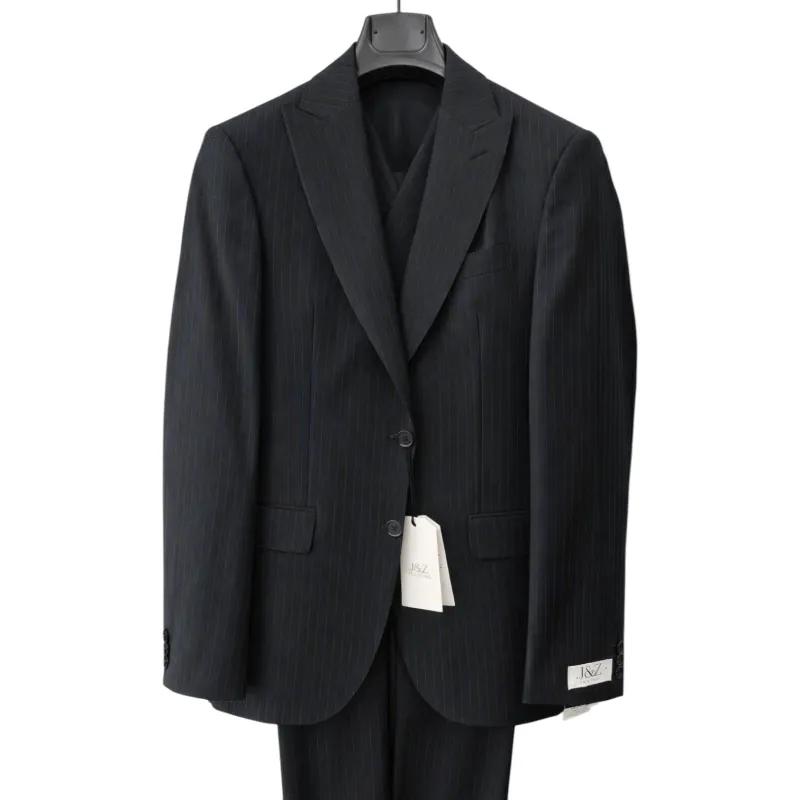 J&Z Couture Men's 3pc Peak Lapel Suit 224002/3 made by J&Z Couture