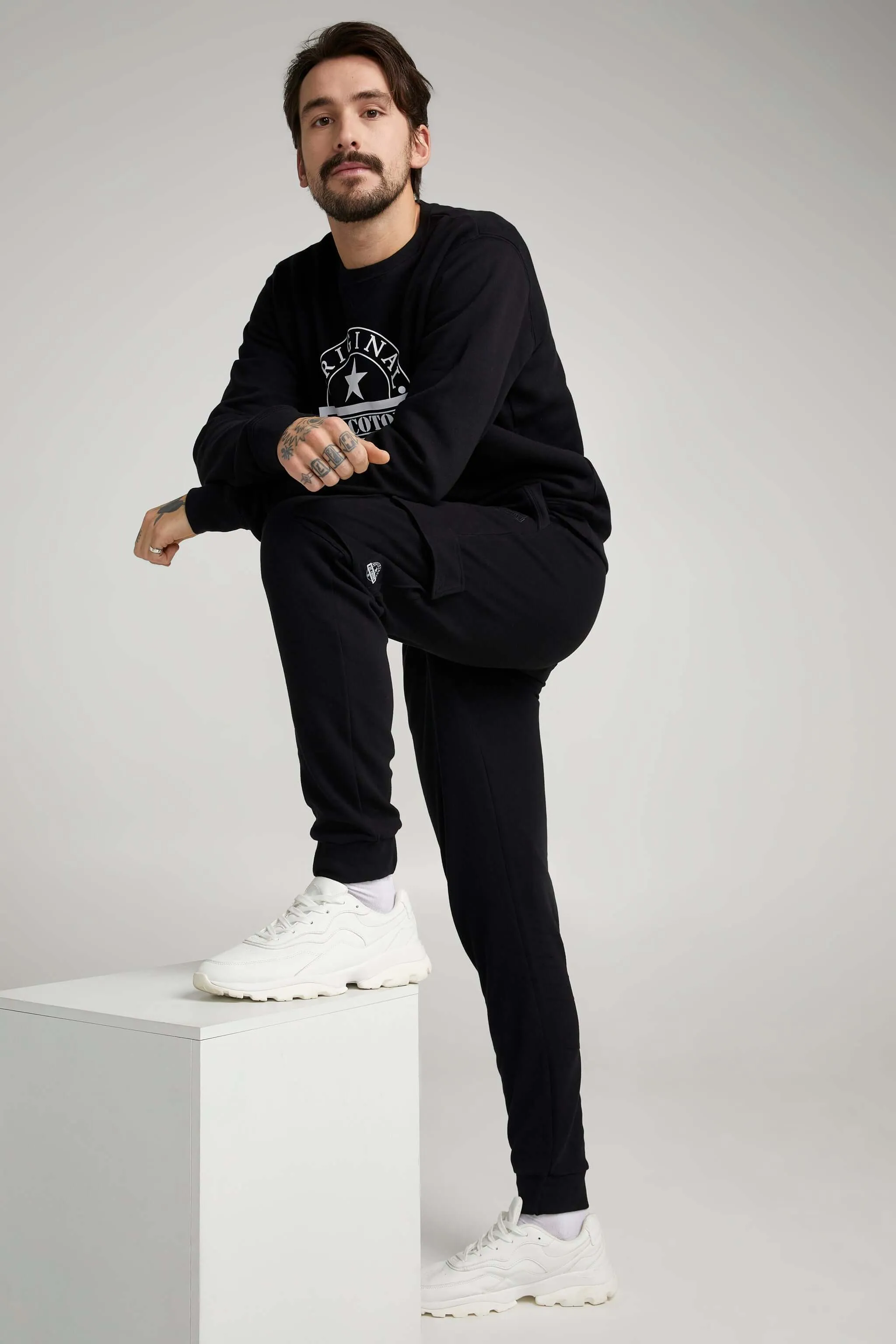 Jogger unisexe en coton ouaté sold by Au Coton product image thumbnail 4