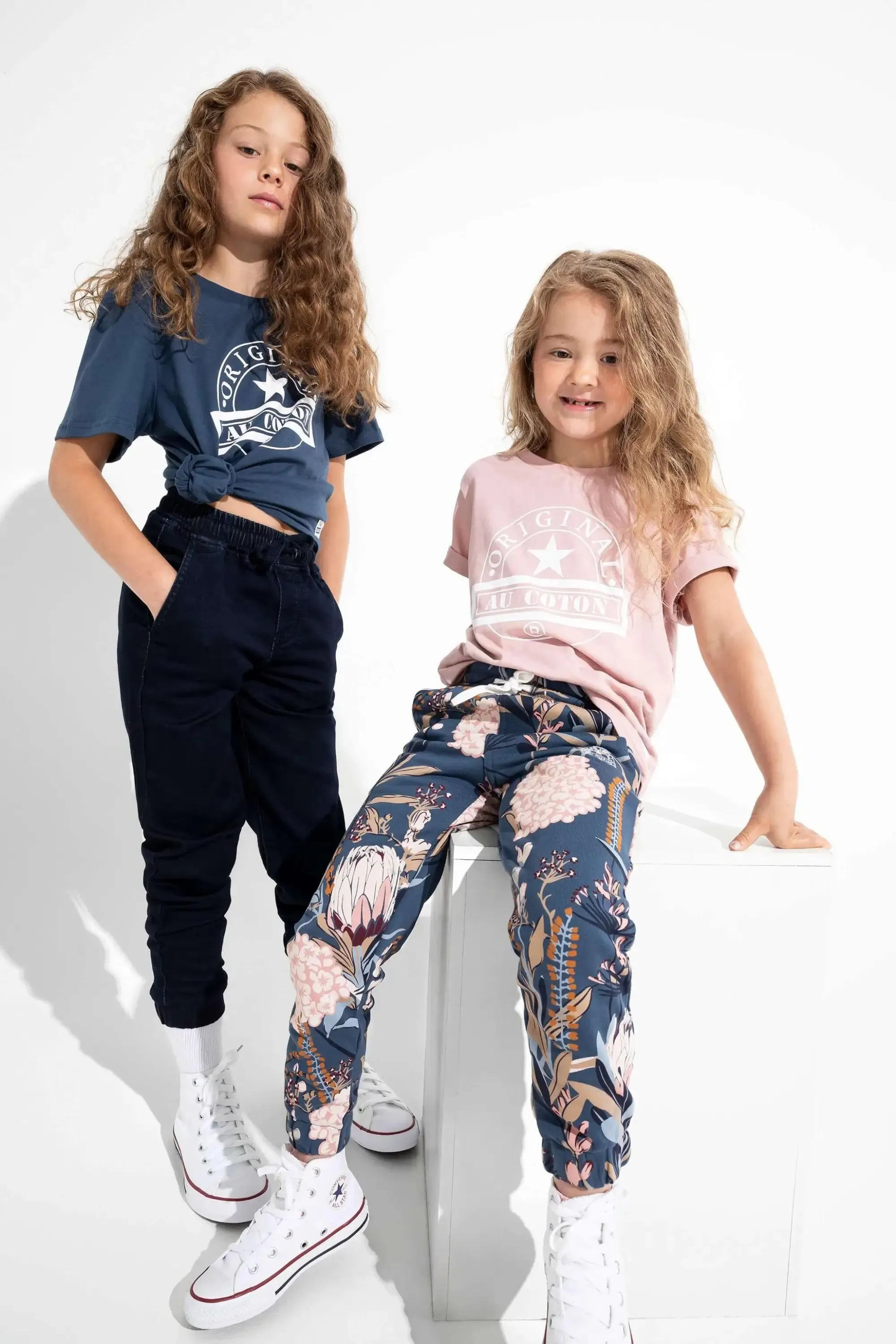 Jogger tout imprimé pour enfant sold by Au Coton product image thumbnail 2