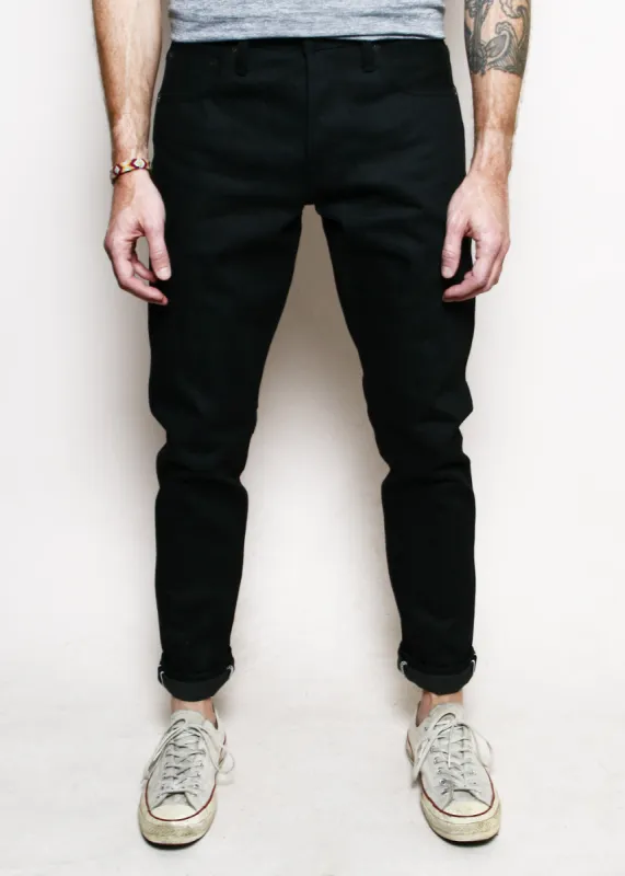 Strong Taper // 15oz Stealth sold by Rogue Territory