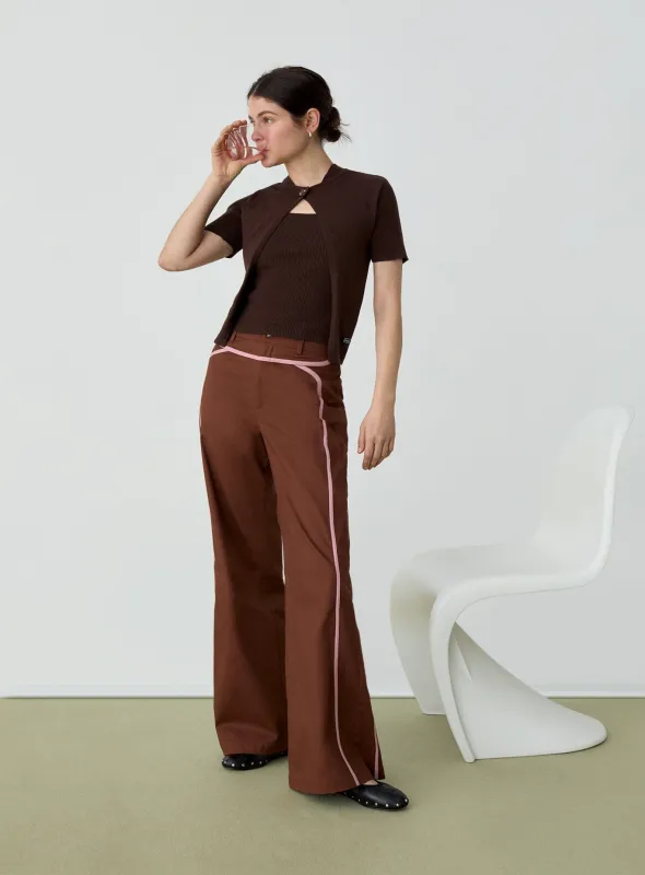 GALA BROWN KNITTED TOP made by LAAGAM