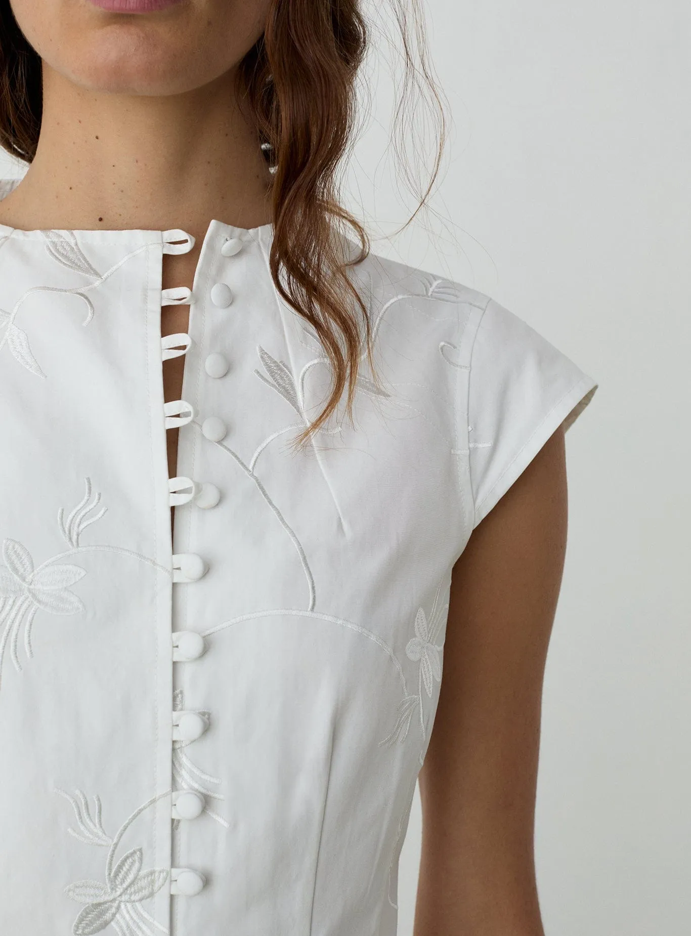 MELANI WHITE ASYMMETRIC BLOUSE sold by LAAGAM product image thumbnail 4