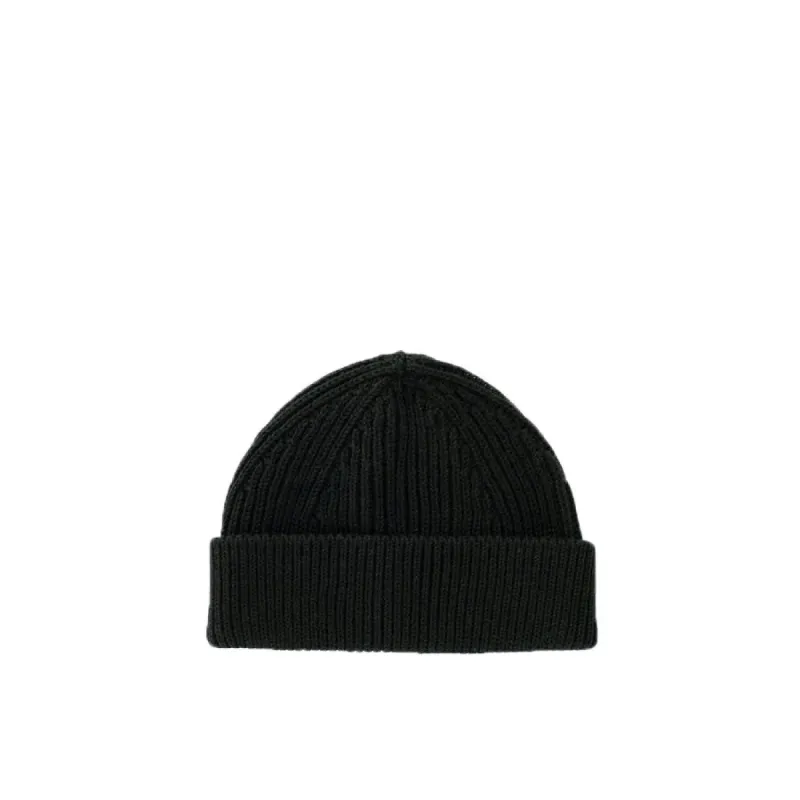 Beanie Short Hunting Green sold by Andersen-Andersen