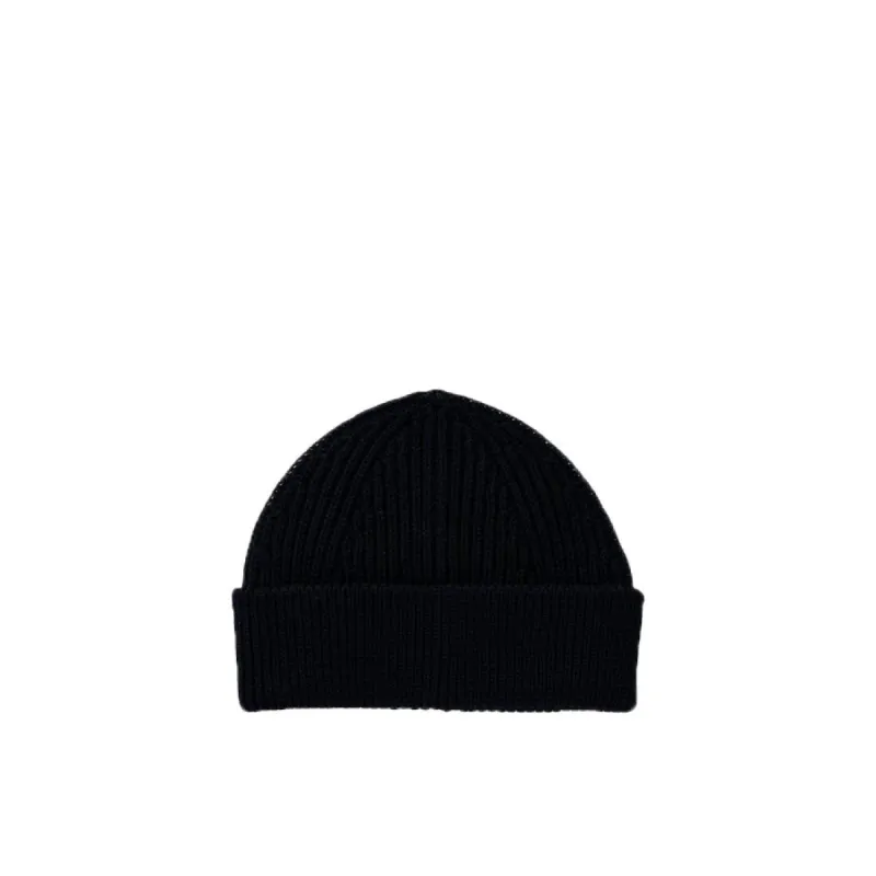 Beanie Short Black sold by Andersen-Andersen