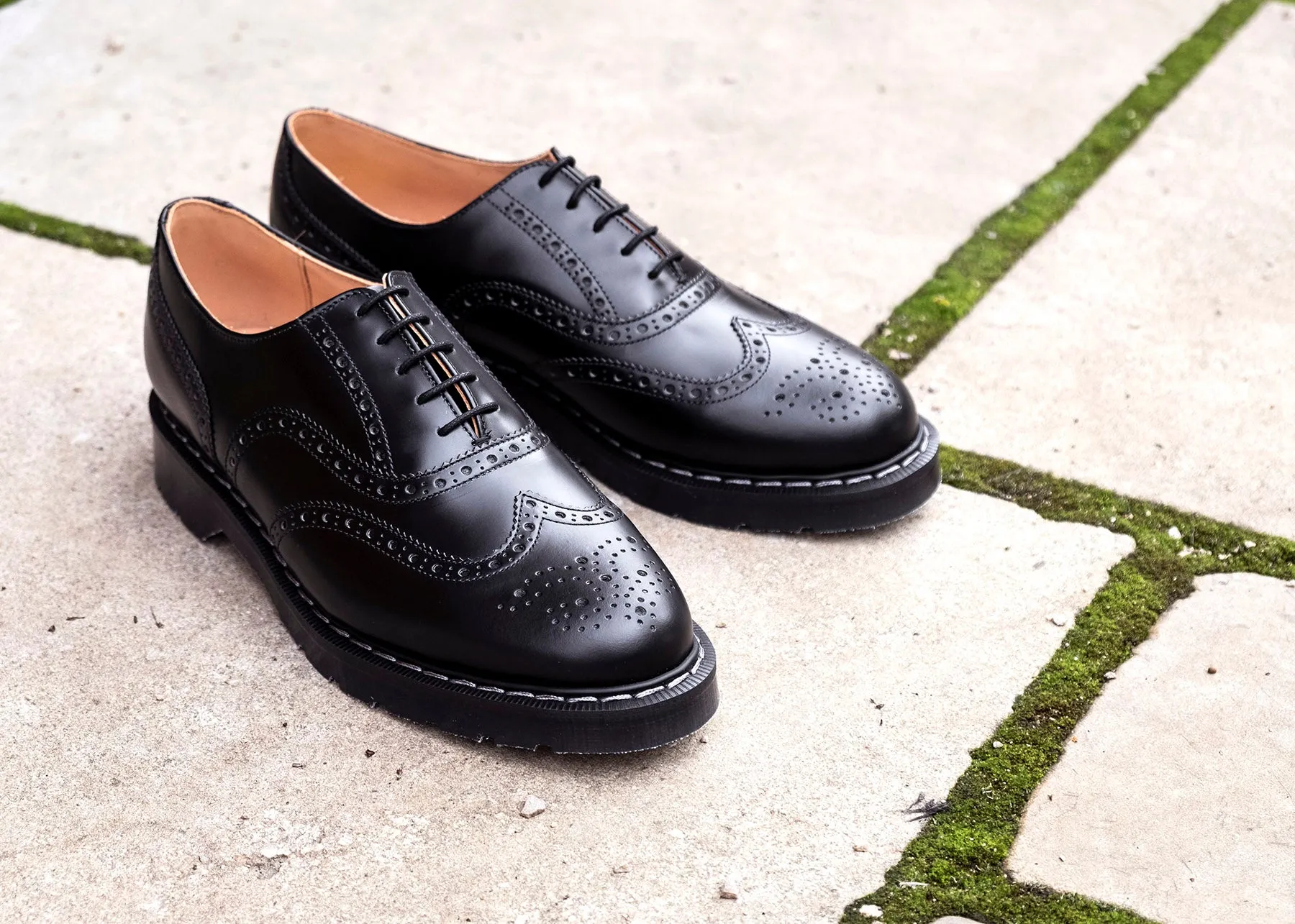 Black Hi-Shine English Brogue Shoe sold by Solovair product image thumbnail 5